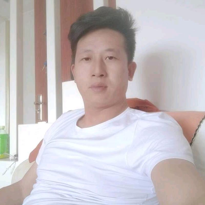 低调大男人