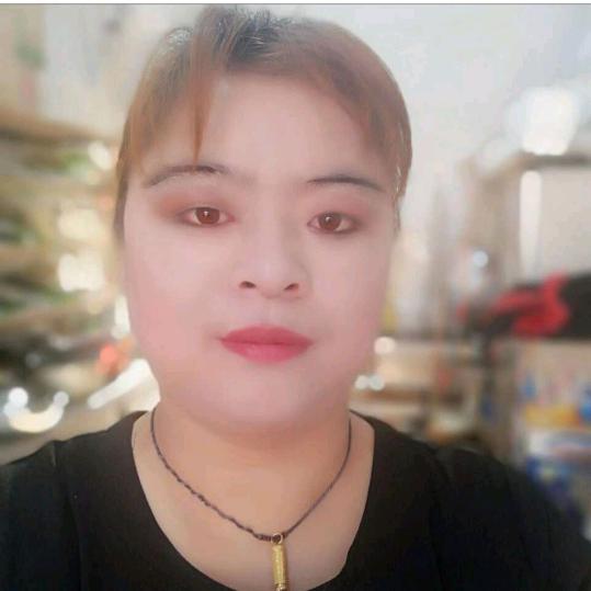 东万余嘎小燕子