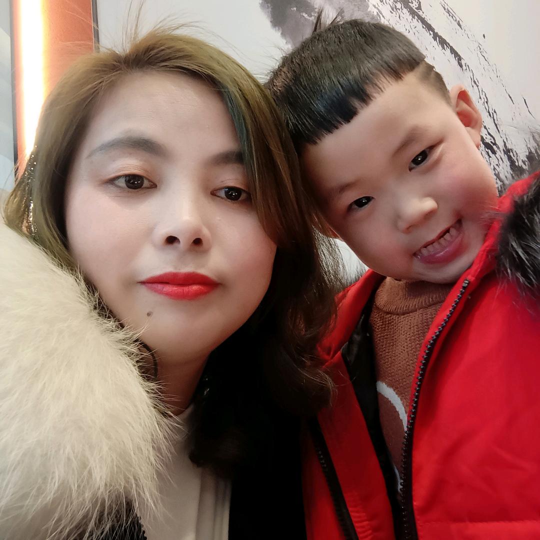 胡小姐