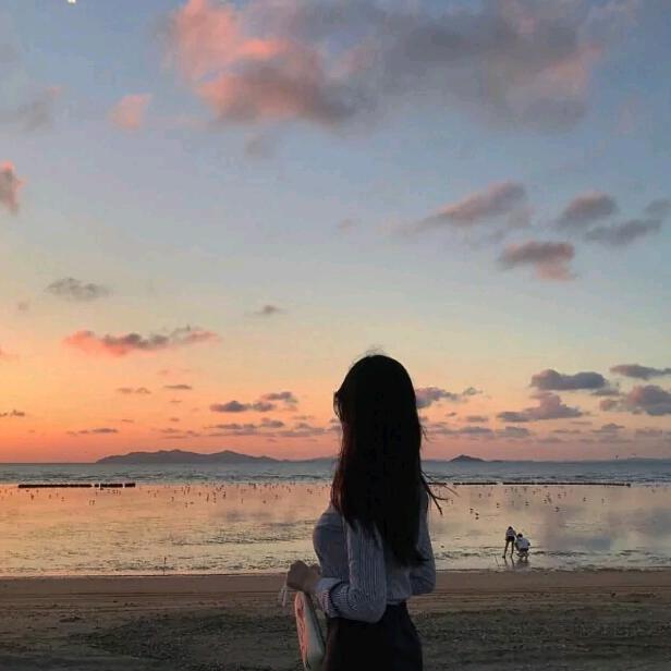 贺秋月-