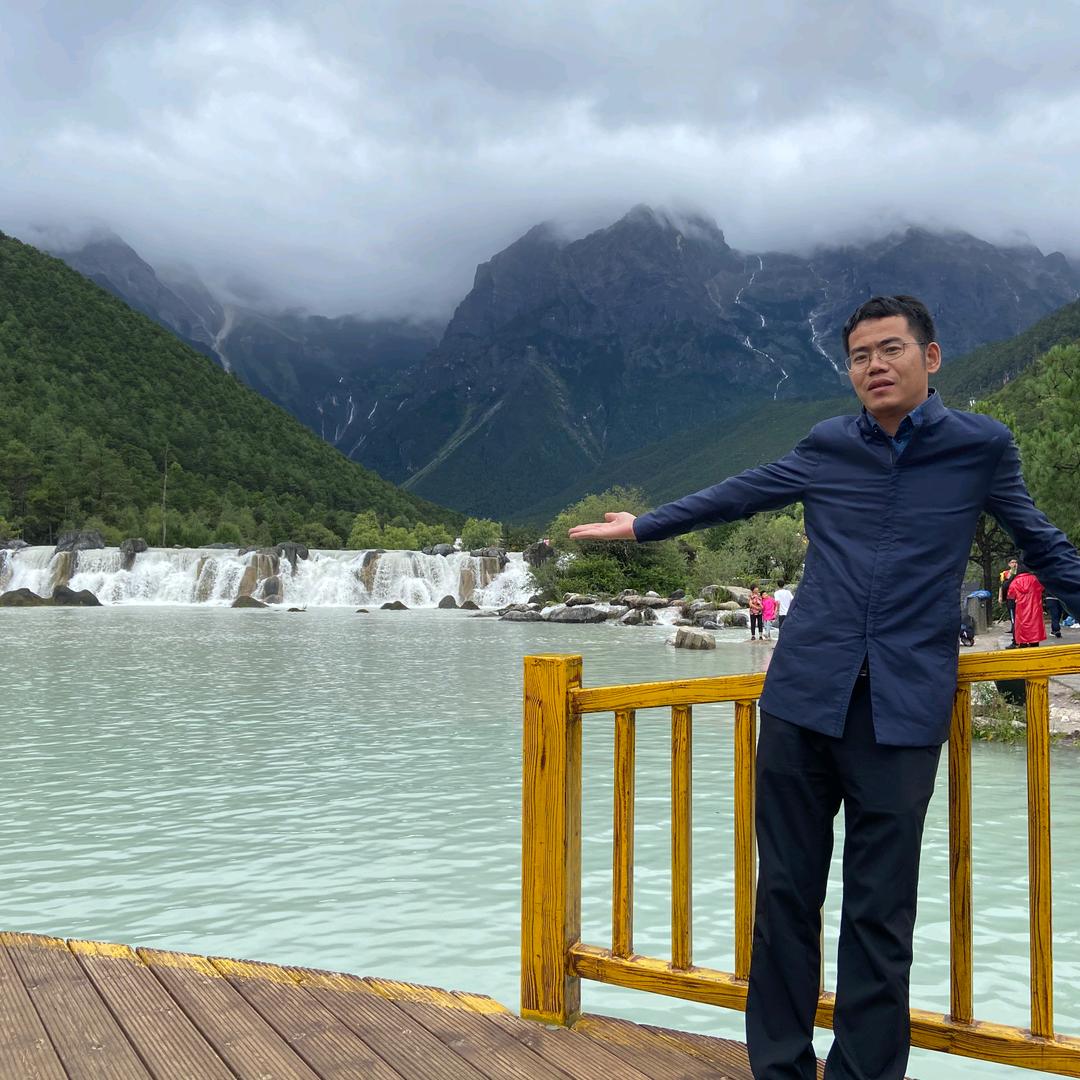 扬州小松山推李后峰