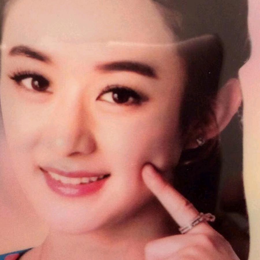 李小艳