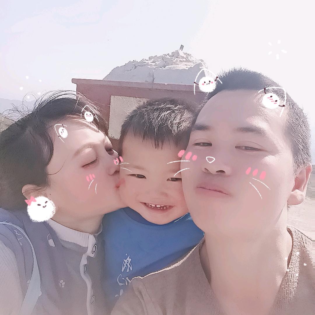 吴彭明萱