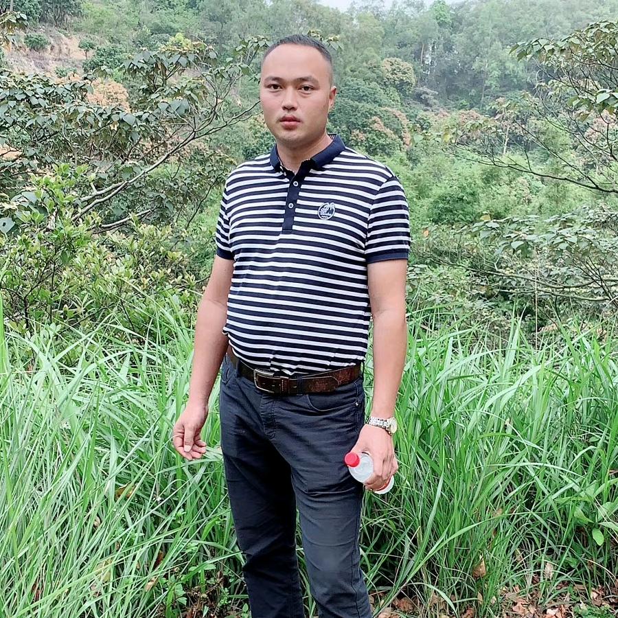 杜坤