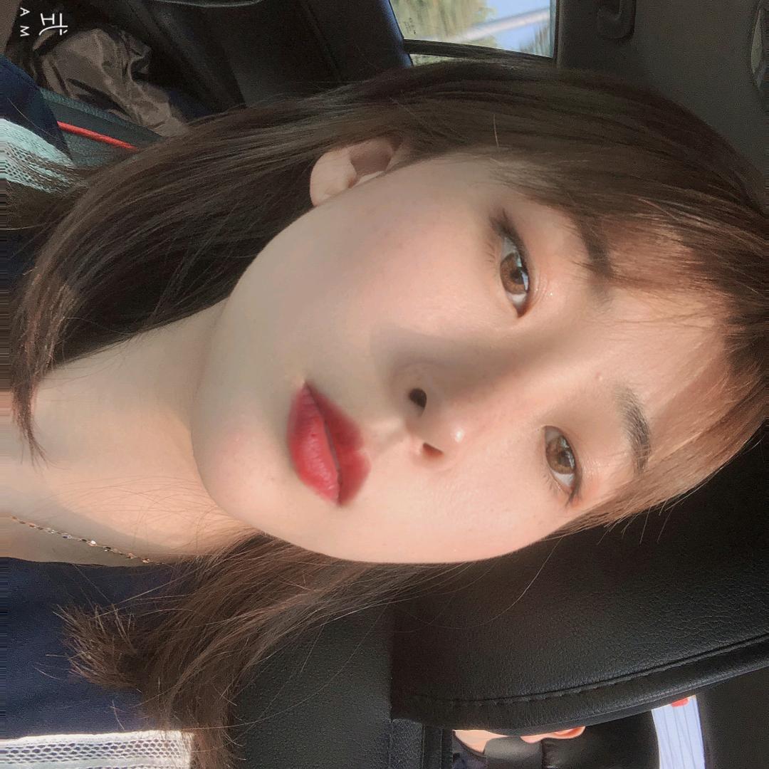 YAN.