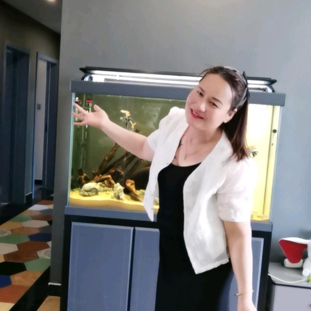 刘🌹端🌷美  😀