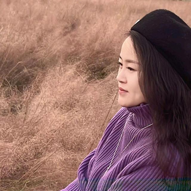 小月☁️🌙🌻