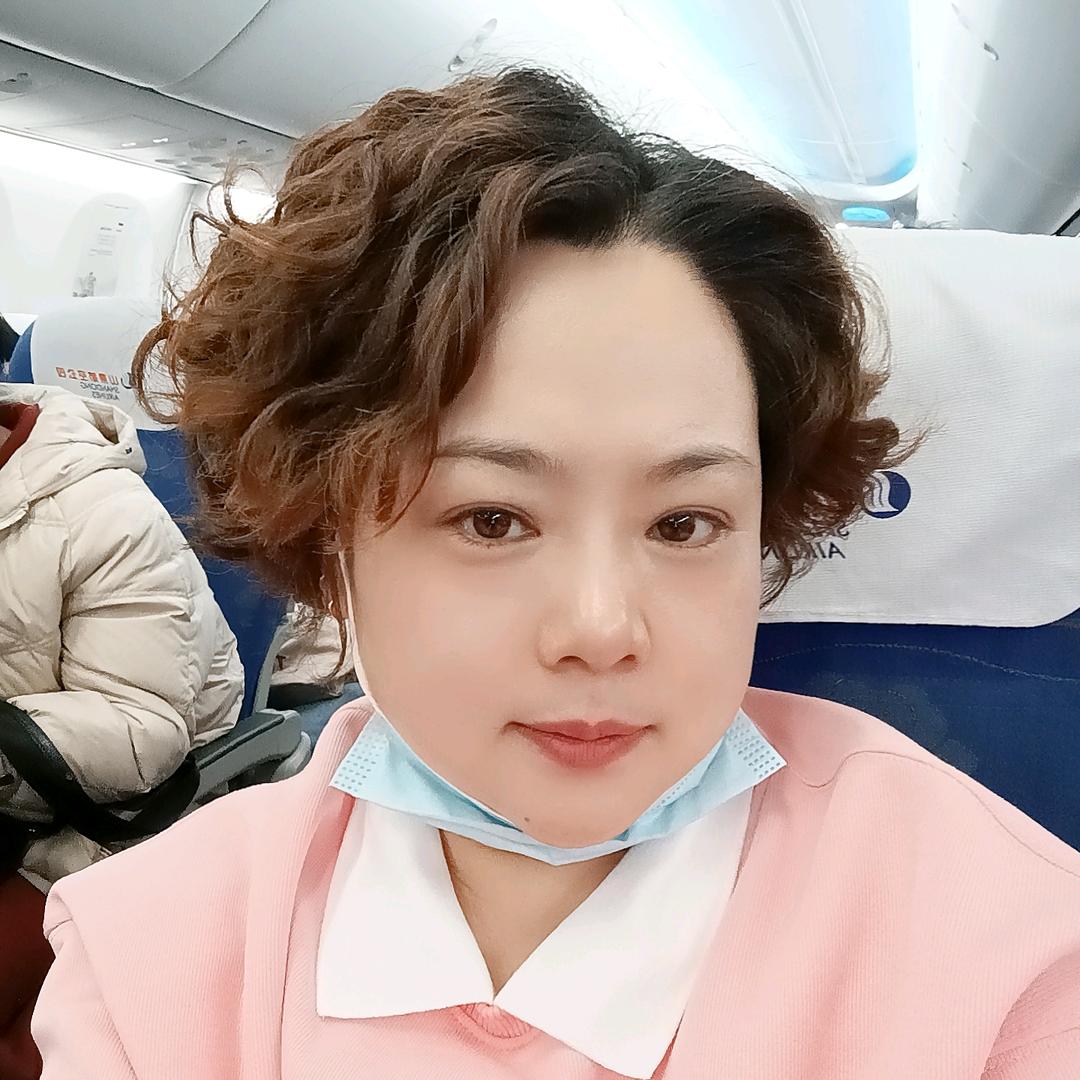 小红红