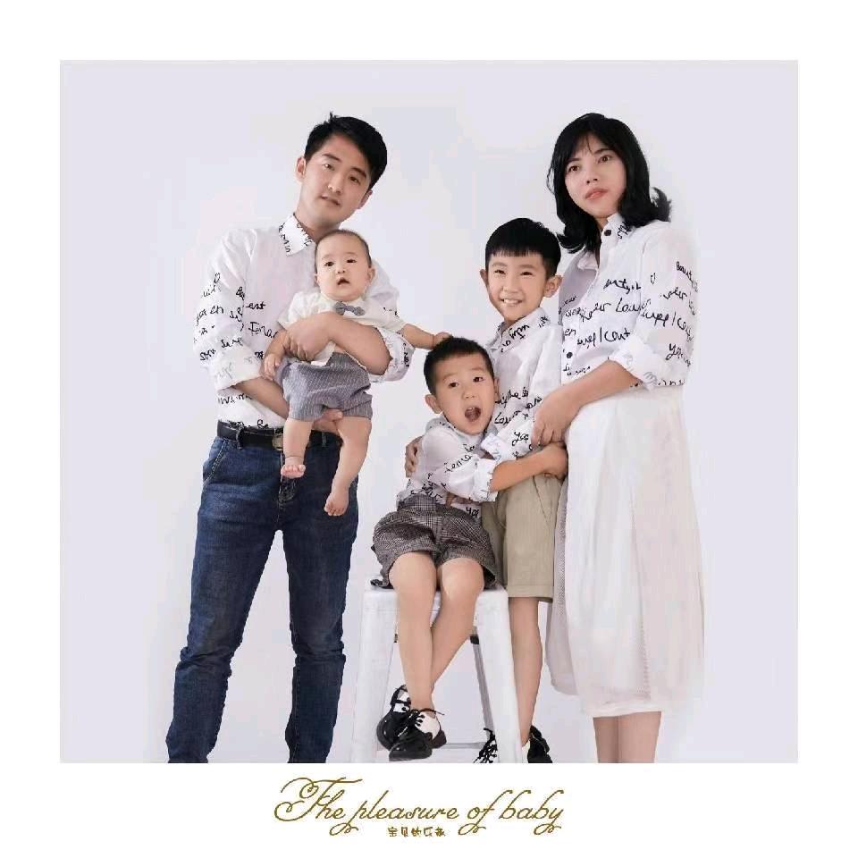 三个孩子90后的宝妈