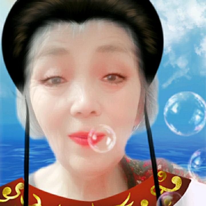 胡世容