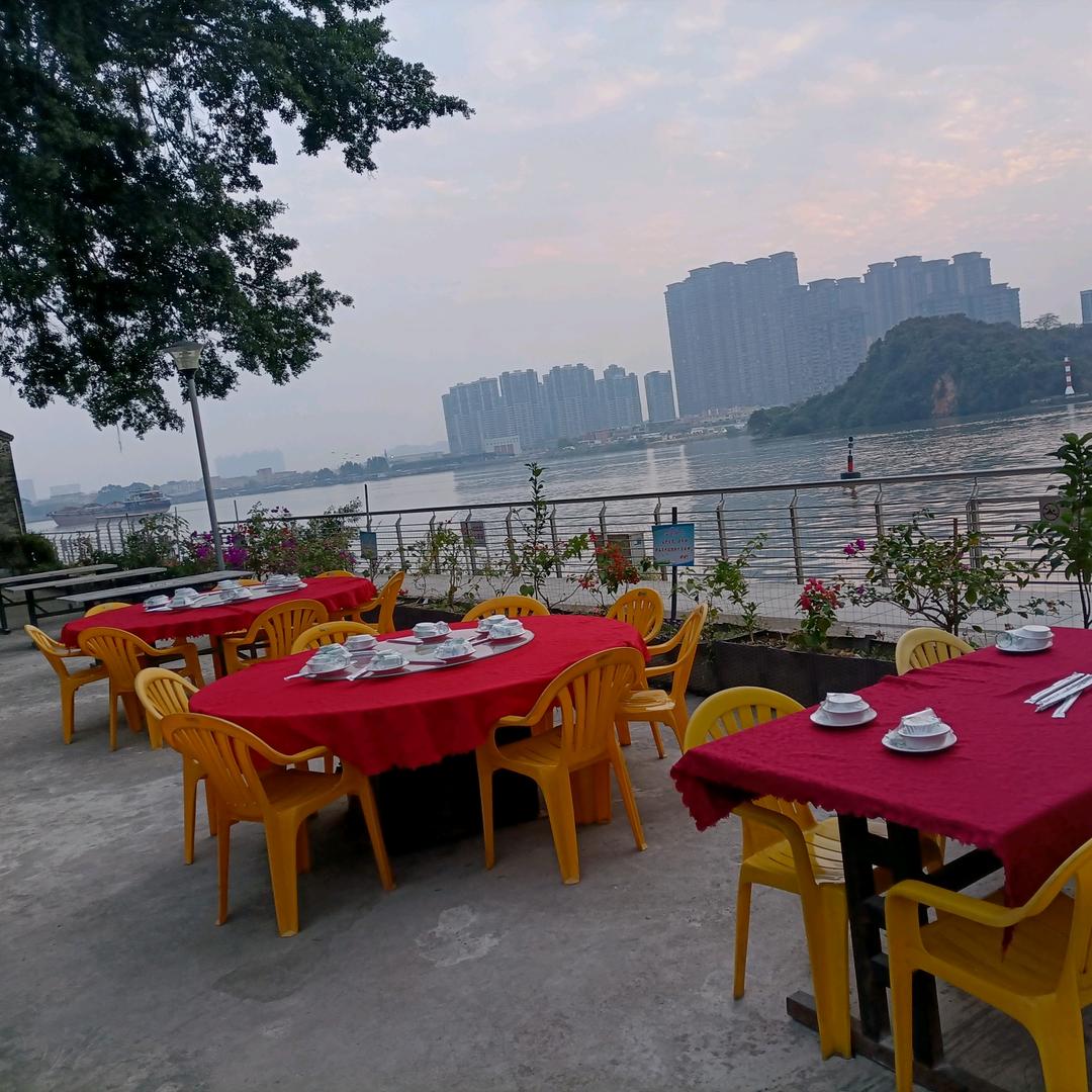 海港湾烧烤广场(潮风潮味庄)