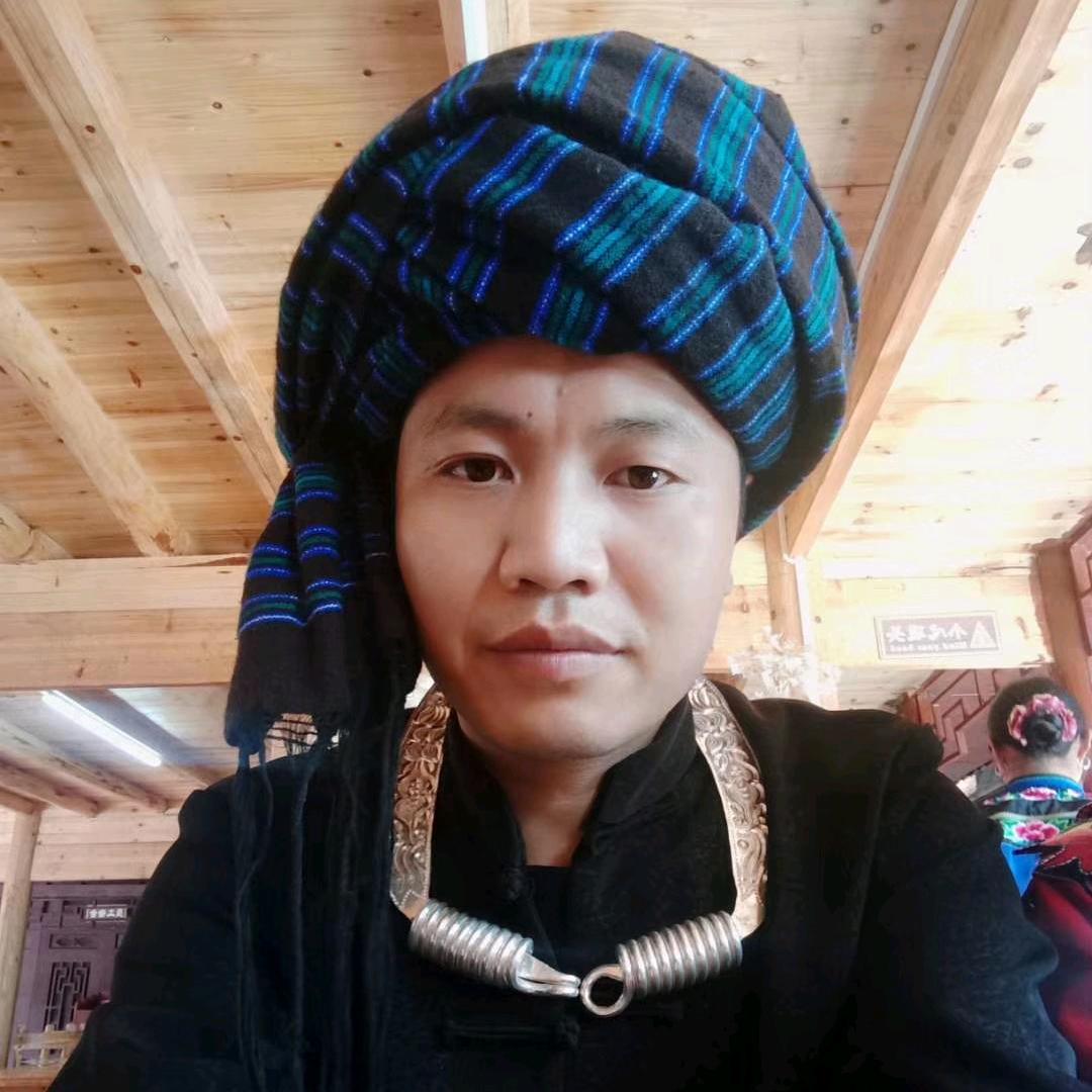 苗疆守村人