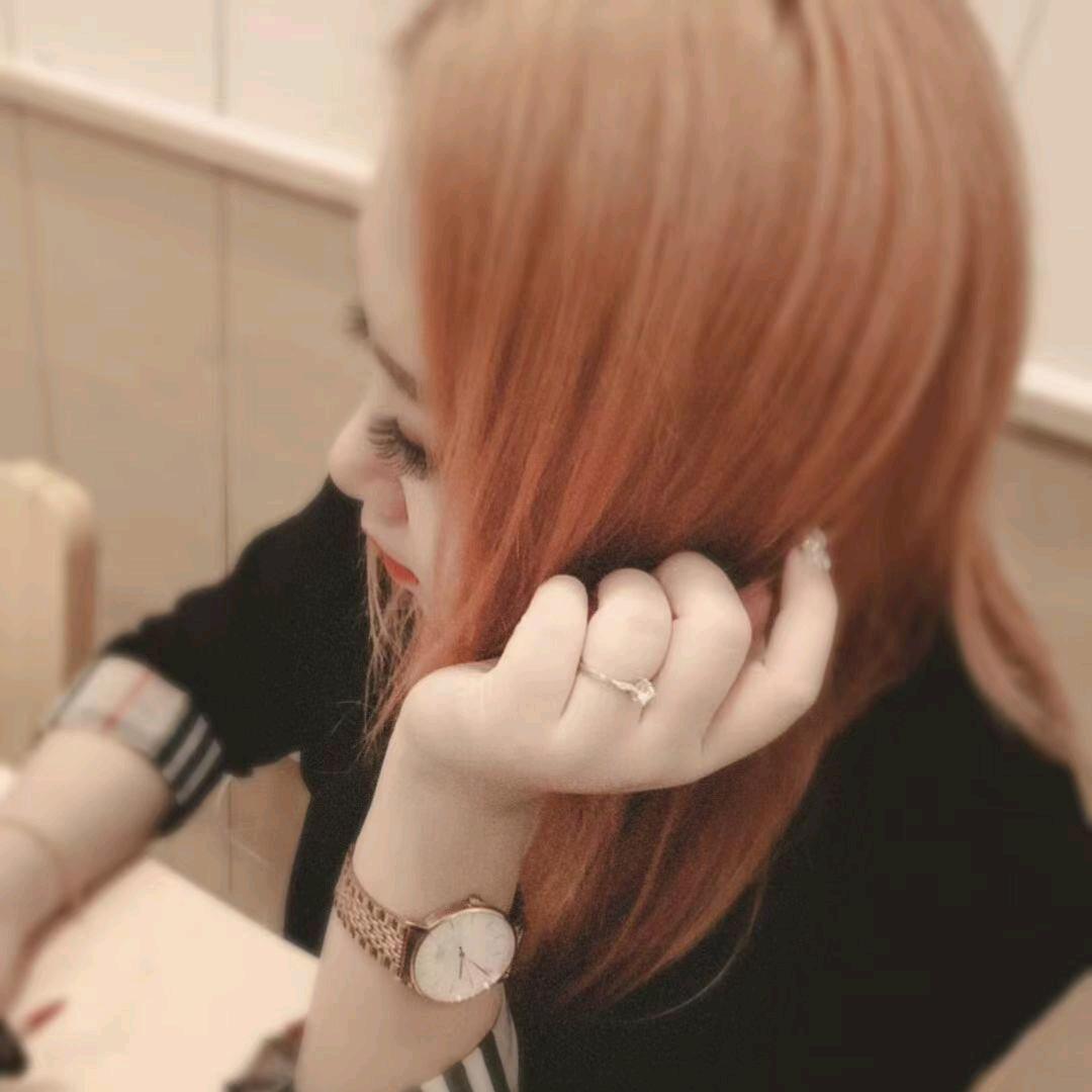 ℳঞ ໌້ᮨ、心事深埋💕