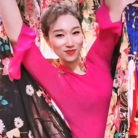一舞倾城百货