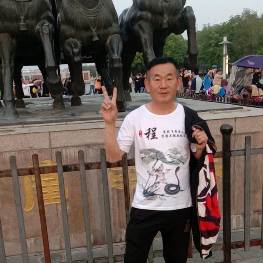 程龙连