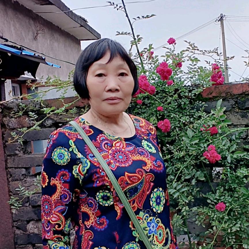 江运芳