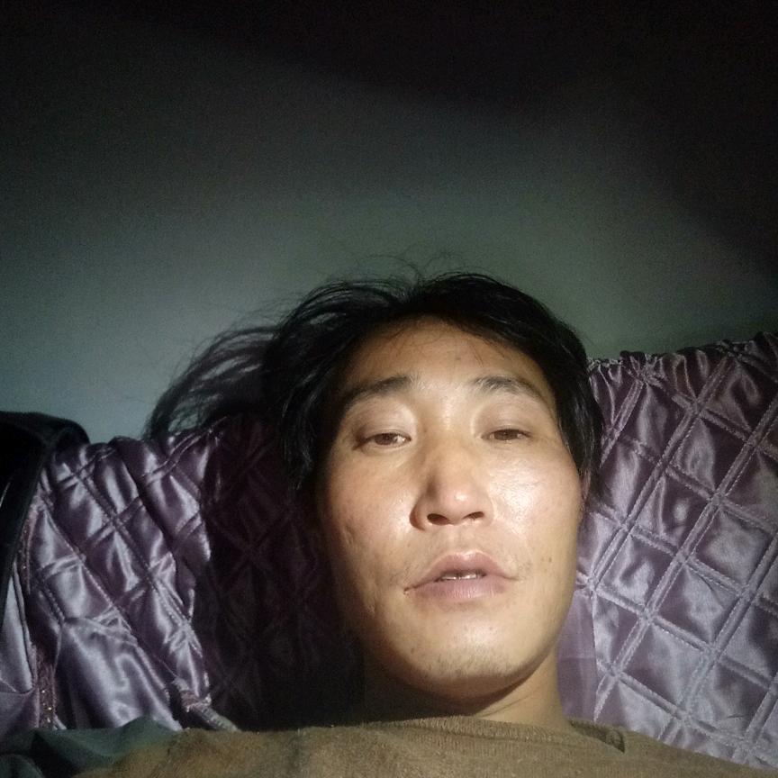 袁坤平
