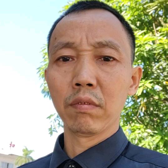 刘哥.