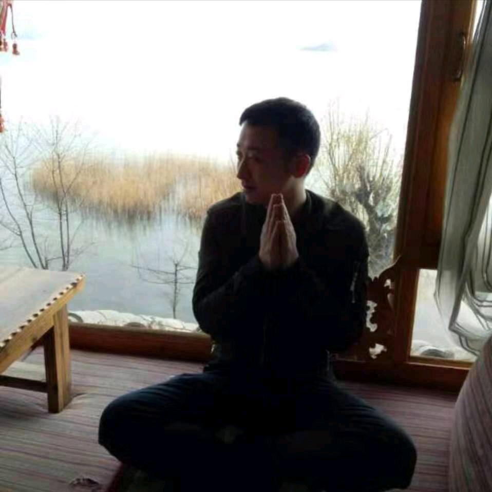 雅安草坝姜家沟十万斤底鱼无限回锅打浮鱼塘