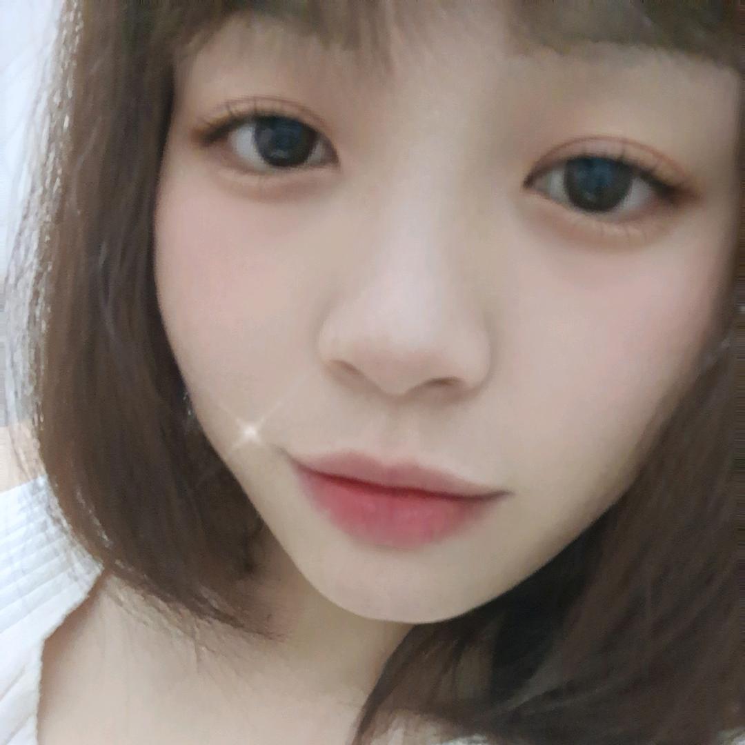 小胖妞(´•ω•̥`)