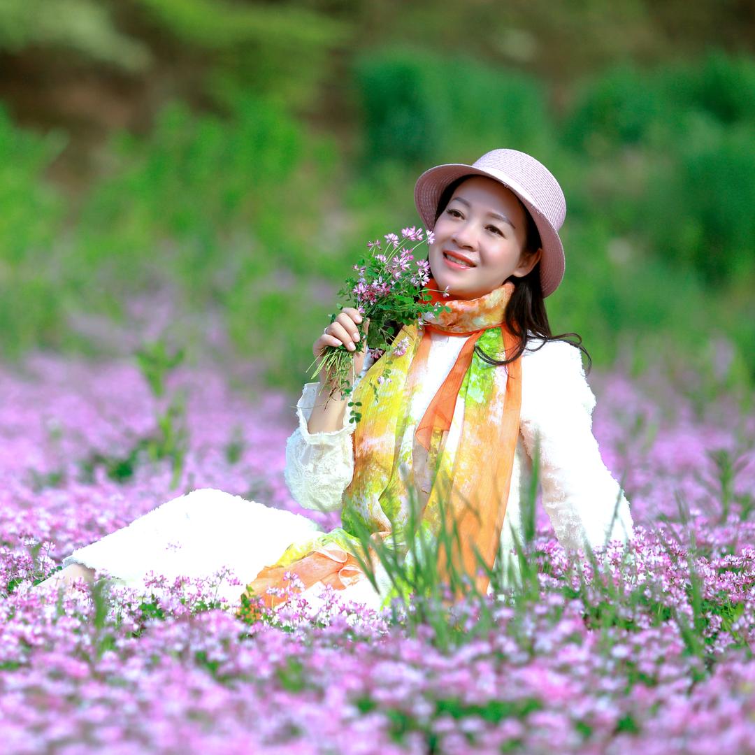 蓓蕾芬芳