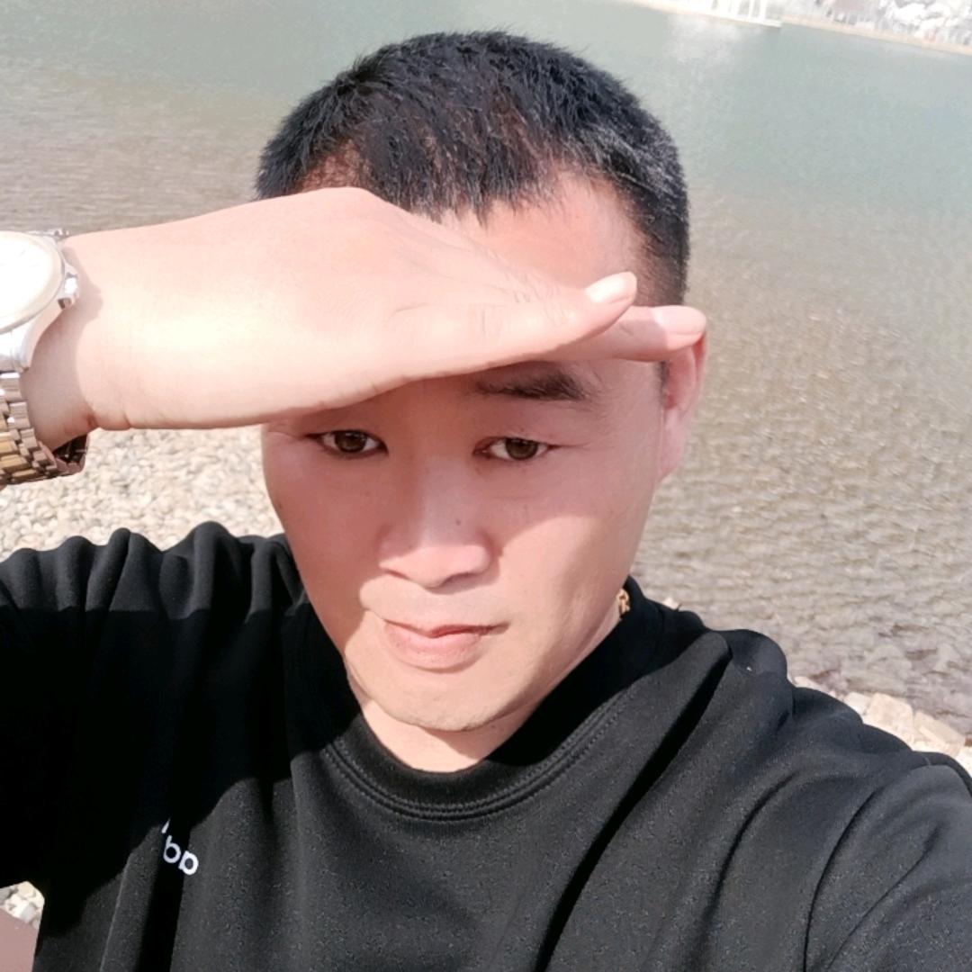 小春哥