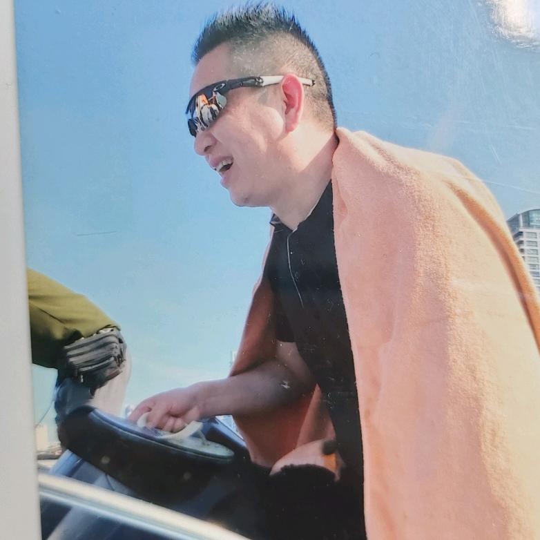 万德实业邢哥