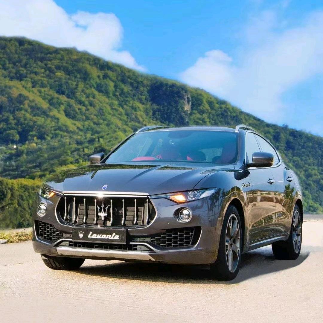 荣华一；…！……