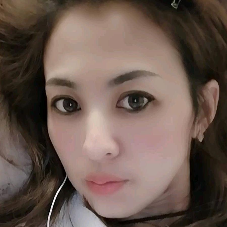 妞