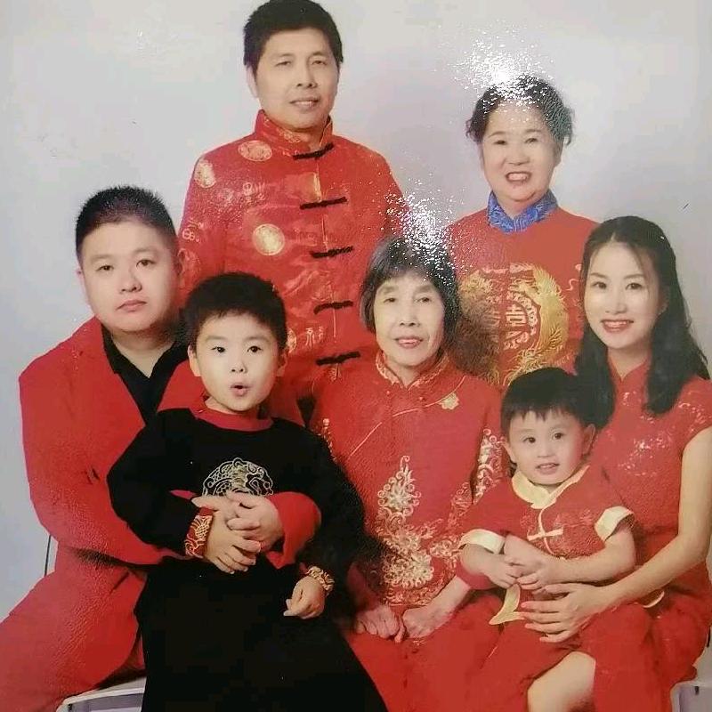 开心😁