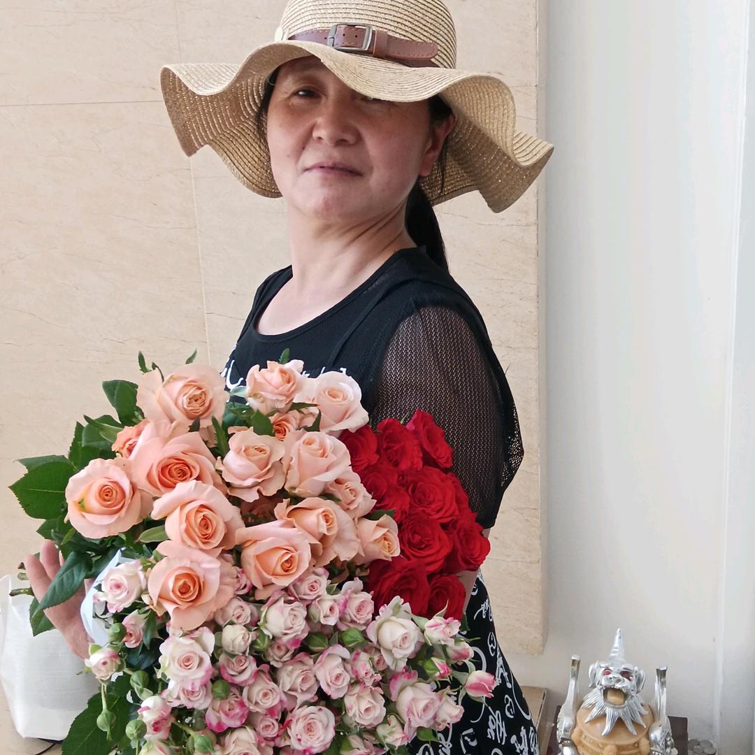 九龙 云龙腾花卉 零售、批发