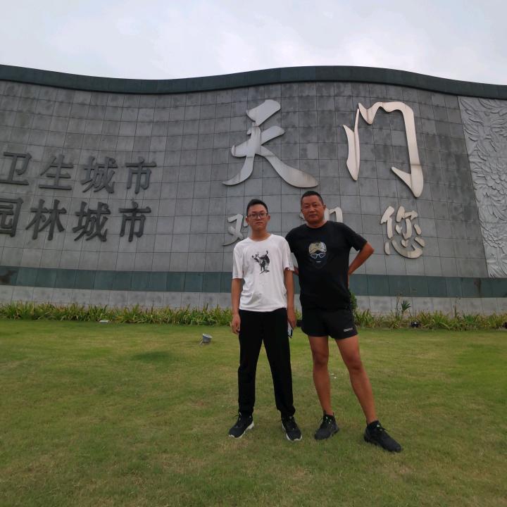 卢北北
