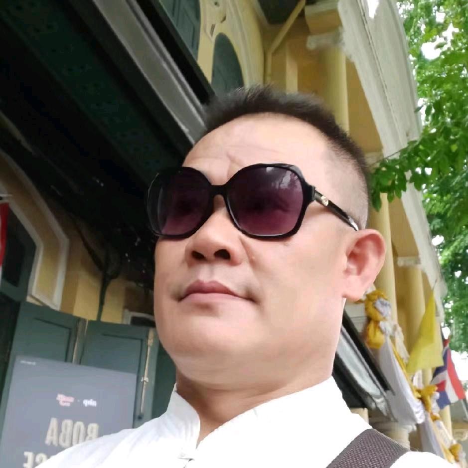 黑爷