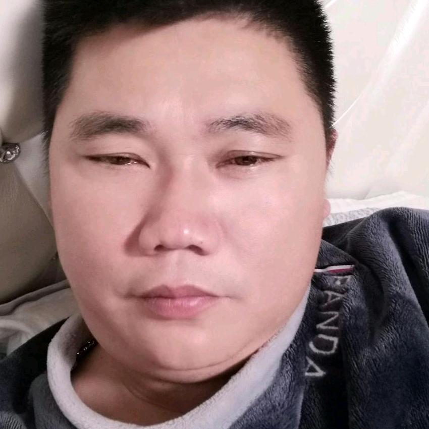 谢斌车队！有货请找我！全国各地包您满意？