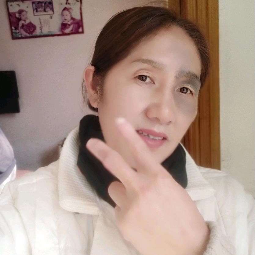 小美英