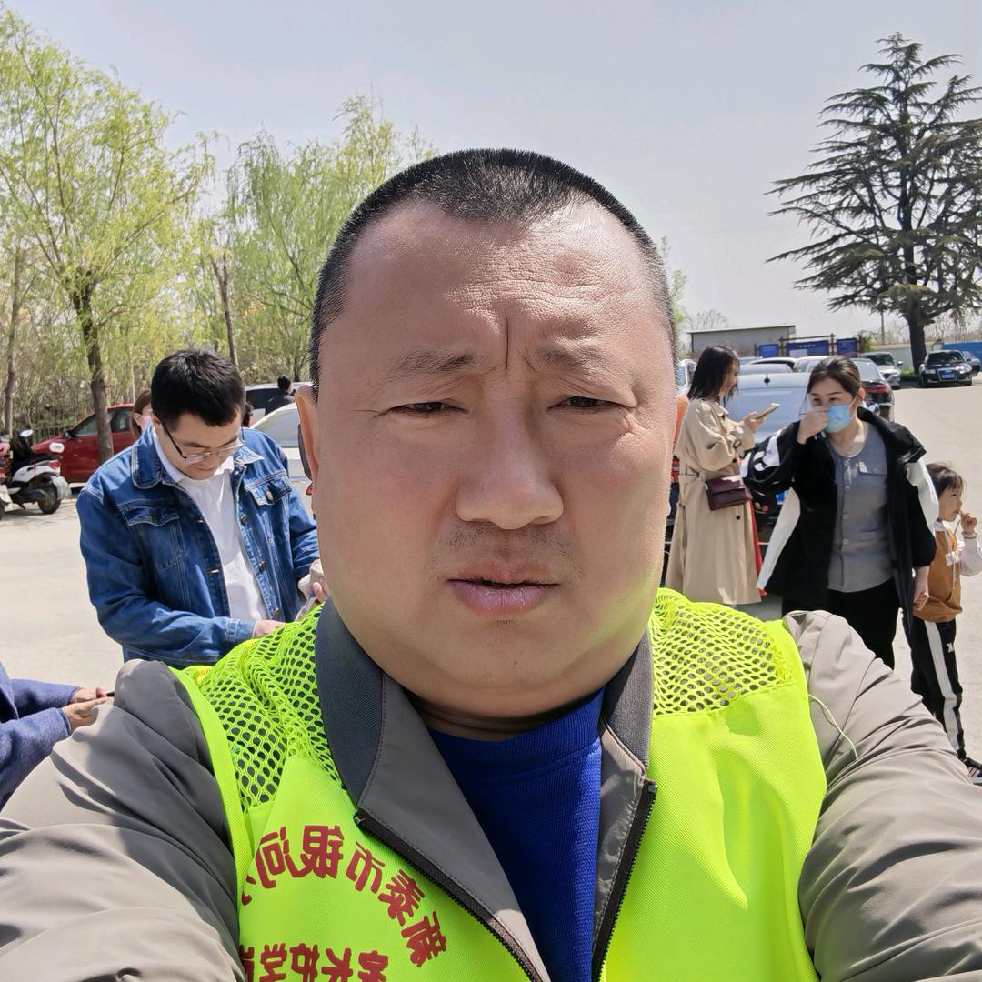 帅帅专做监控，LED屏