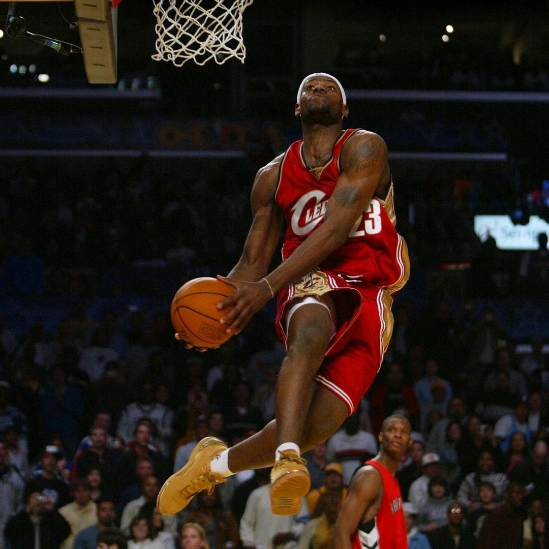 勒布朗、詹姆斯（12.30）