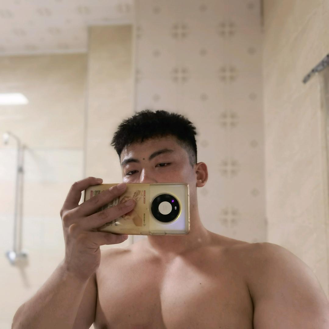 肥肥鑫 190的刘大壮
