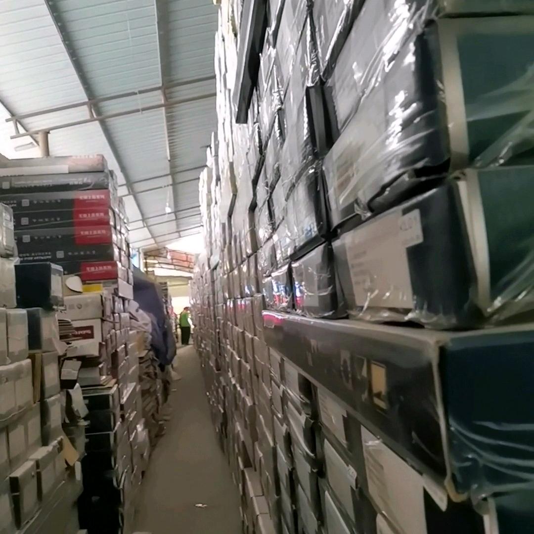 德尔/兔宝宝地板遵义运营库房