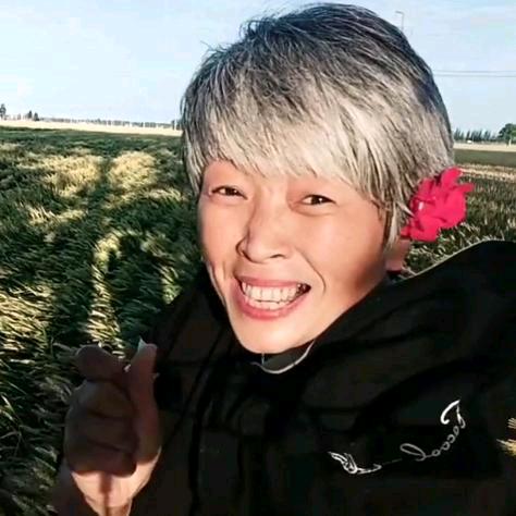 素霞姐在上海做家政