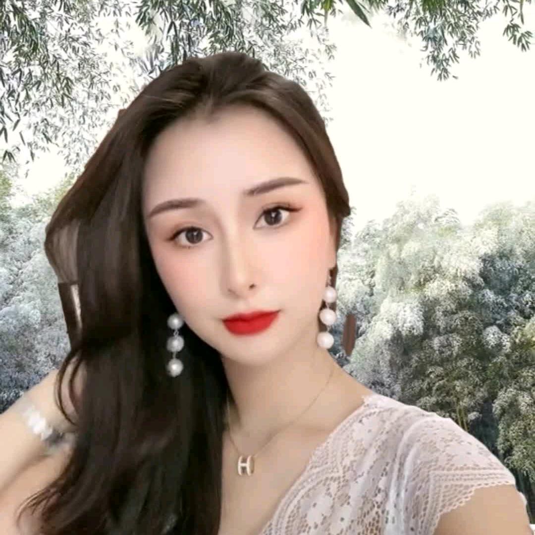 歆然