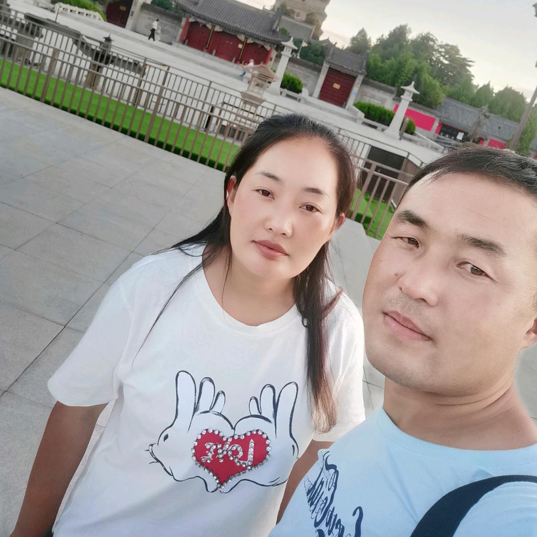张志华