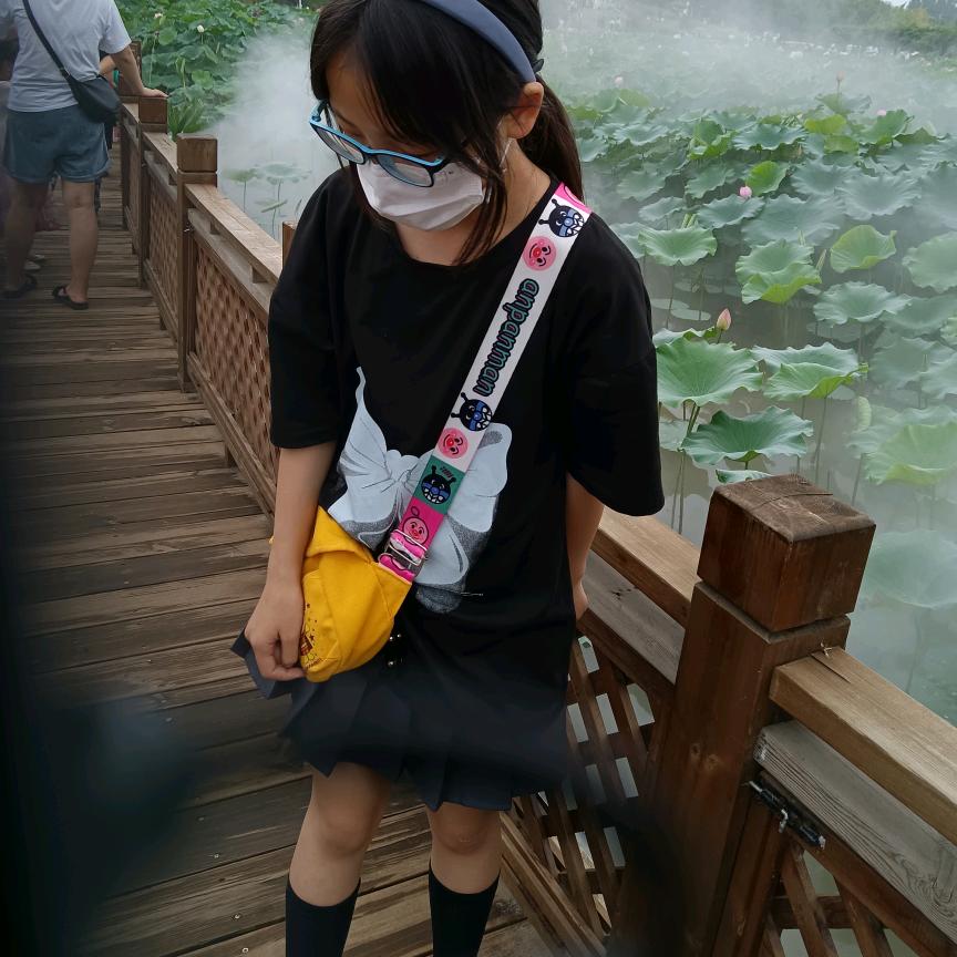 小美女