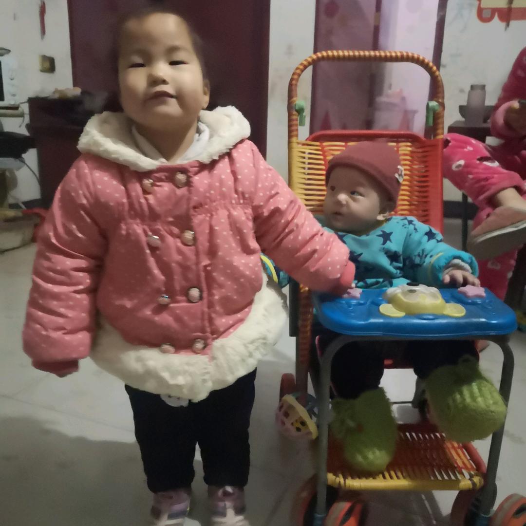 小灰