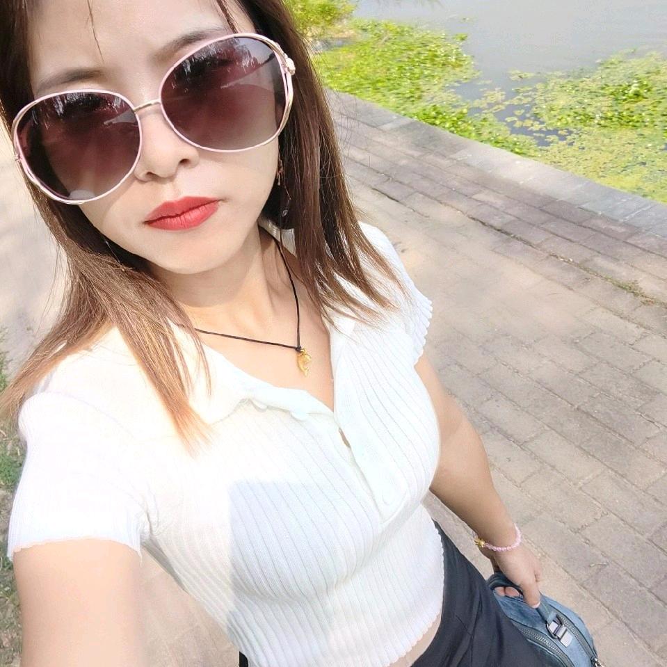 带刺的玫瑰