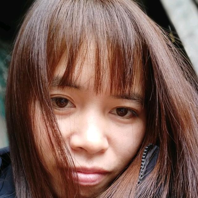 小霞