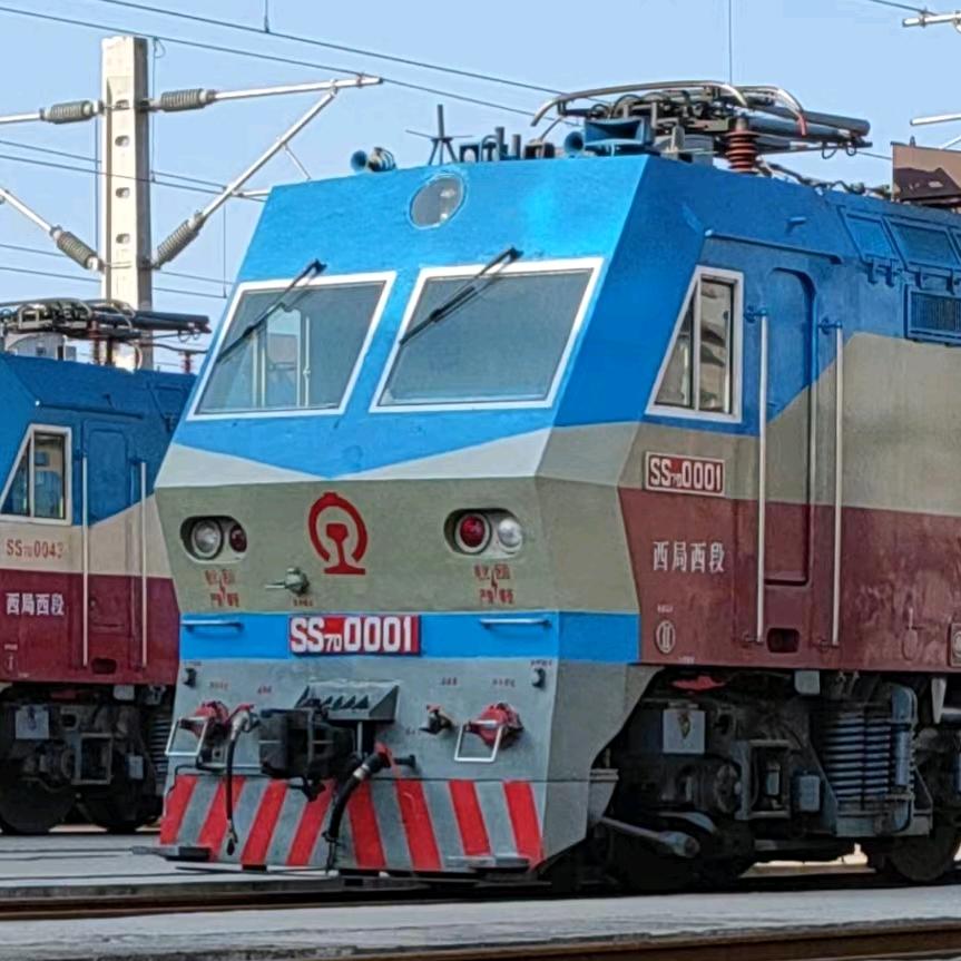帅胡金刚SS7D0001
