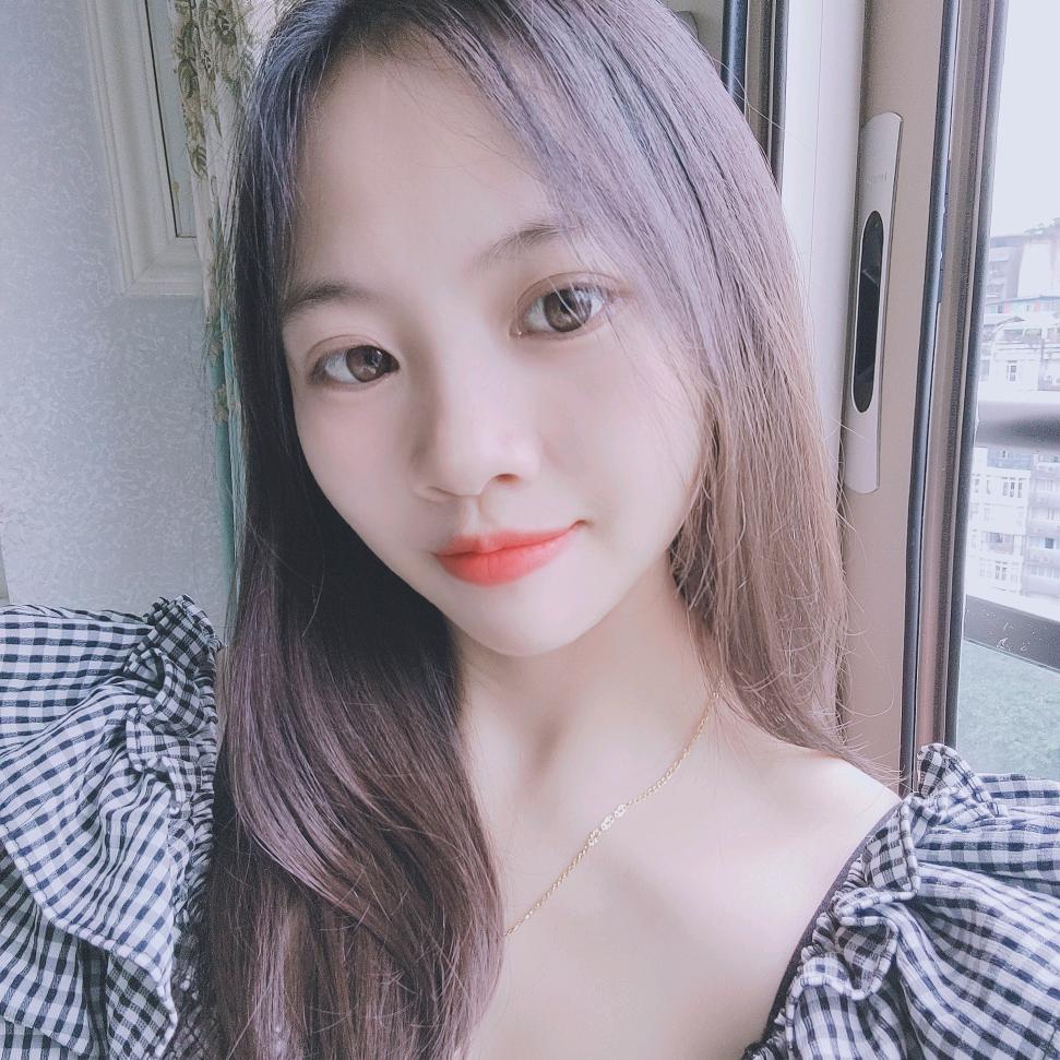 ༄༊是小何吖ღ࿐