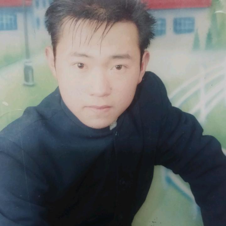 山东省临沂市风华墙布窗帘源头工厂（刘辉）