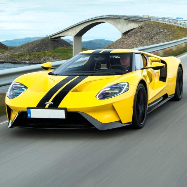 小右耳（无畏契约）